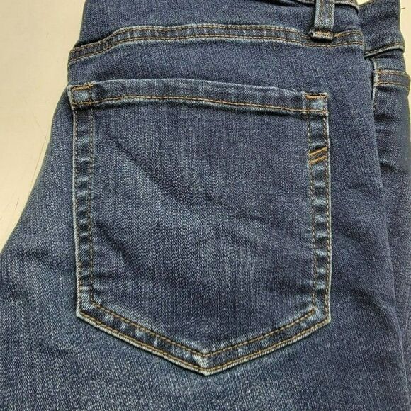 Aeropostale 9" Bermuda Denim Shorts Women's Size 3 Medium Wash Blue 29X9 - Picture 9 of 9